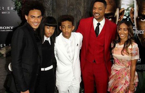 Smith with his family.